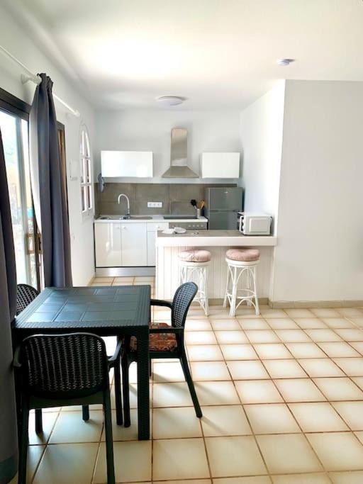 Casa Gato Apartment คอร์ราเลโฮ ภายนอก รูปภาพ